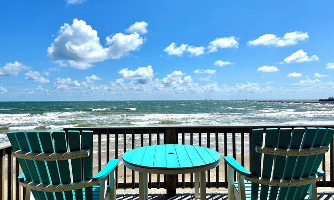 Surfside Beach House | Beach Front House By Jetty Park, 4 BR, Walk Right Down To The Beach