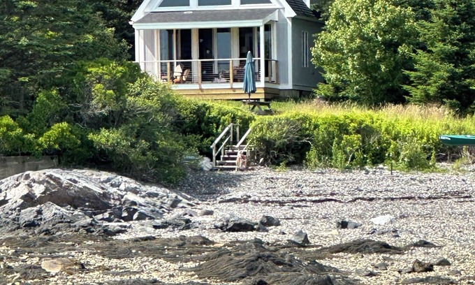 Brooksville Ski Chalet | Beach Front in Magical Cape RosiernNewly renovated.