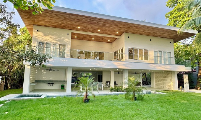 Esterillos Oeste House | Beach Front Private Estate with Pool