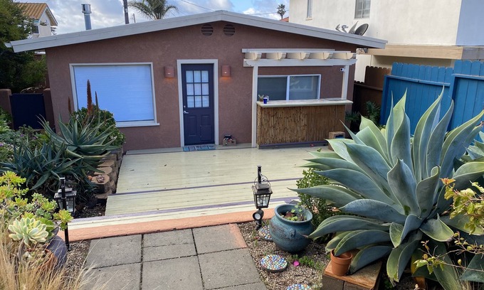 Cayucos House | Beach House, 1 block to beach, walk to town, great outdoor space