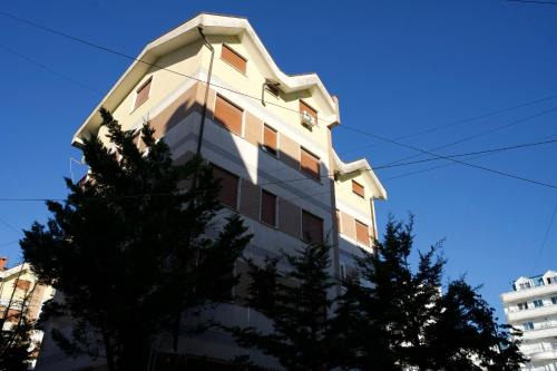 Golem Apartment | Beach House Golem
