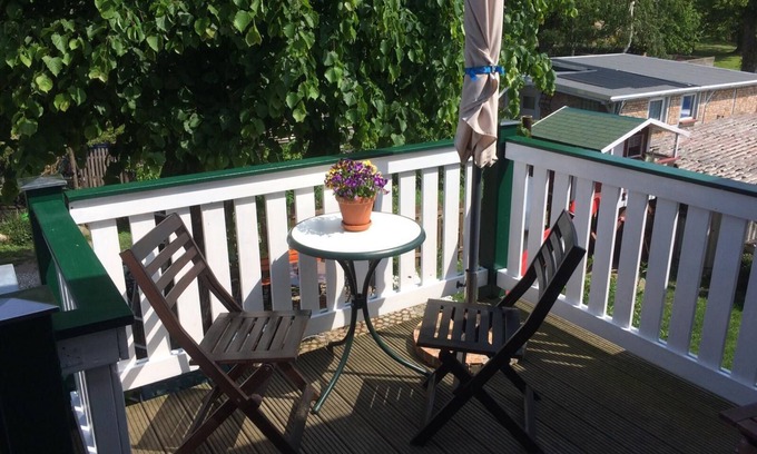 Alt Gaarz Apartment | Beach near apartment in the old town center 400m to the pier