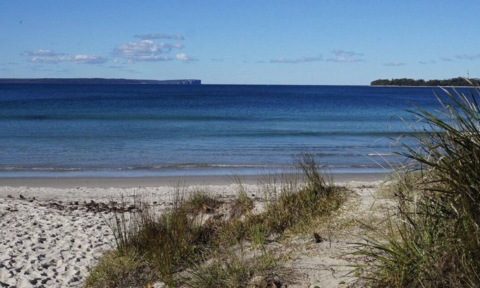 Vincentia Villa | Beach Street Villa by Jervis Bay Breaks