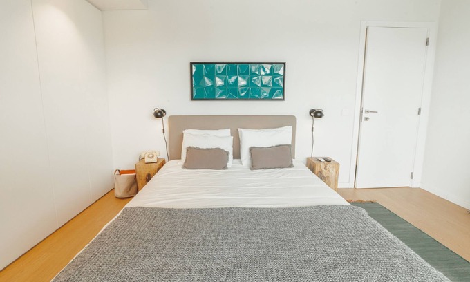 Canidelo Apartment | Beach SUN Apartment by Vacationy
