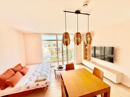 Sunny Beach Apartment | Beach Vibes flat 4 you, Sunny Beach