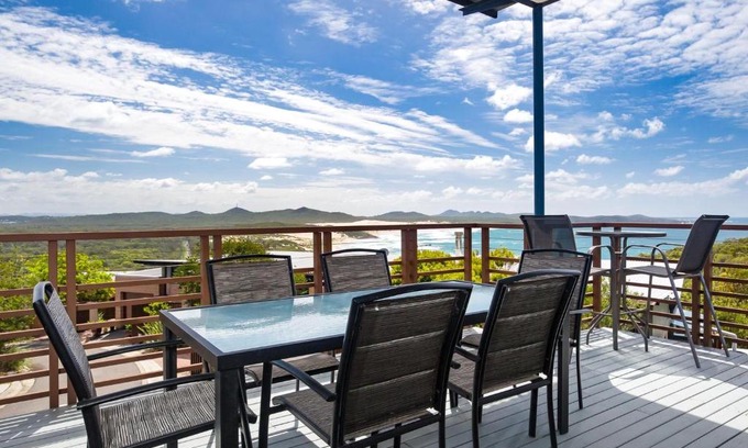 Boat Harbour Apartment | Beach View At One Mile 8 infinity complex pool and WI FI