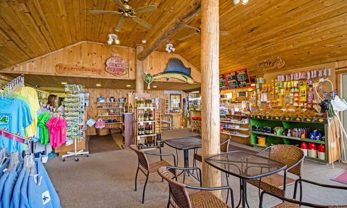 Eastsound Cabin | Beachfront Cabin - 2BR Deluxe, stunning beachfront location, west-facing!