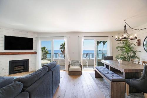East Mesa House | Beachfront Hideaway