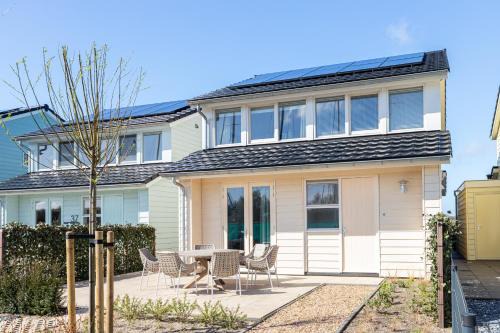 Municipality of Hollands Kroon House | Beachhouse Wadmeer - Aan het water