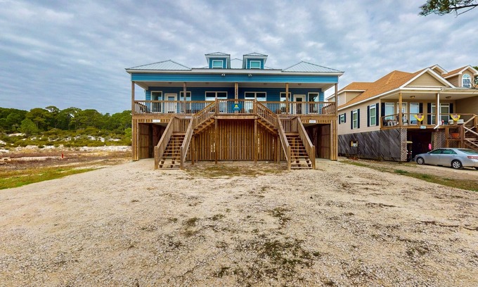 Audubon Place House | Beachview duplex with double lofts, balcony, W/D, Wifi