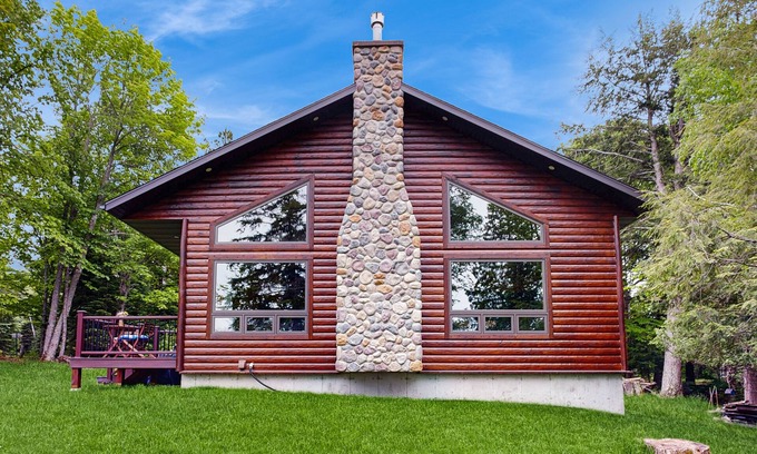 Presque Isle Cabin | Beacon Point | Lakeside cabin in Presque Isle with a firepit and water access