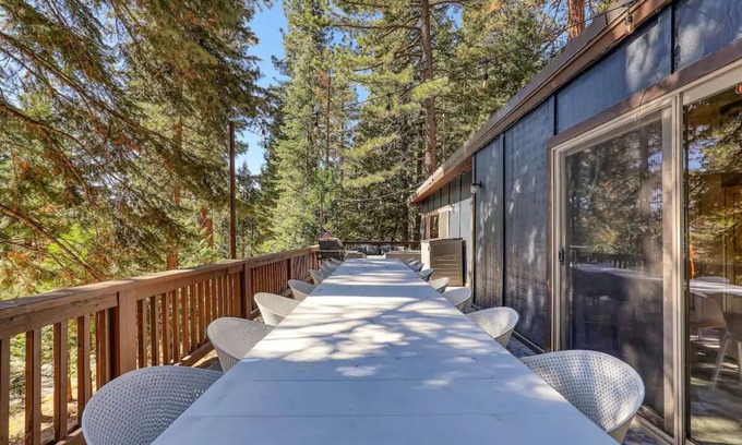 Tahoe Woods House | Bear Lodge