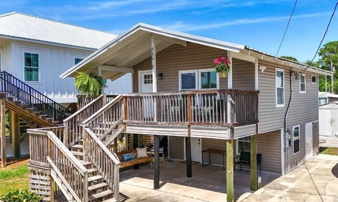 Ono Island House | Bear Point Cottage Lower Rates!
