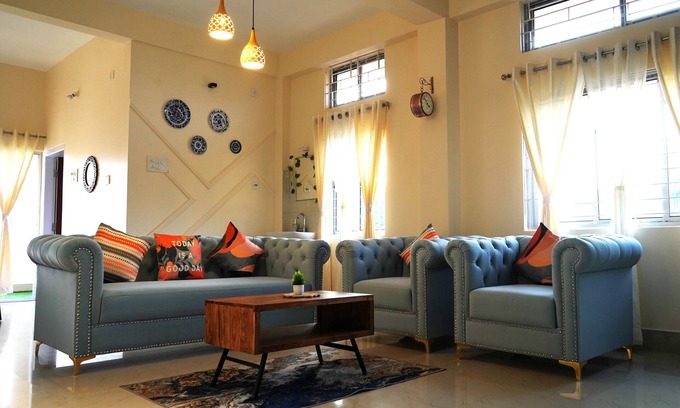 Sualkuchi Apartment | BeauMonde boutique suites - Azure Escape with AC and Wifi.