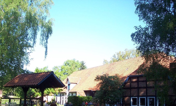 Region Hannover District Apartment | Beautiful horse farm with great timber-apartments between canvas and heath