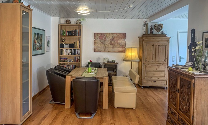 Sankt Aldegund Apartment | Beautiful 4-star * apartment with a view of the Moselle. 4 people