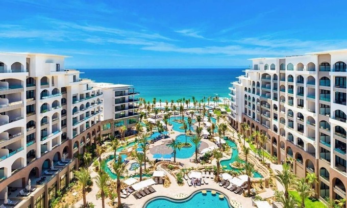 Downtown San Jose del Cabo Resort | Beautiful and Luxurious 5-Star Beachfront Resort in Villa la Valencia Los Cabos