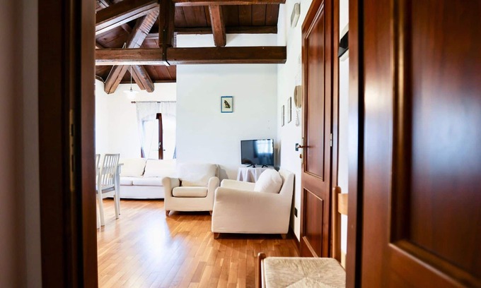 Fossalta Maggiore Apartment | Beautiful apartment for 4 people with WIFI, A/C, TV, terrace, pets allowed and parking