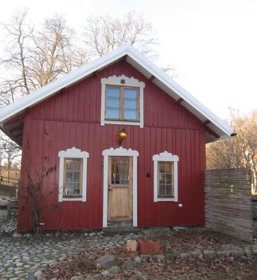 Sodertalje Apartment | Beautiful apartment close to lake Mälaren