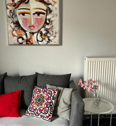 Irakleio Apartment | Beautiful apartment next to metro station