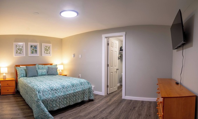 Hancock Apartment | Beautiful Apartments in Thorsen Road Maine