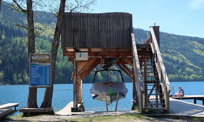 Doebriach Apartment | Beautiful, bright apartment with terrace & lake view, 50m to the beach, WiFi