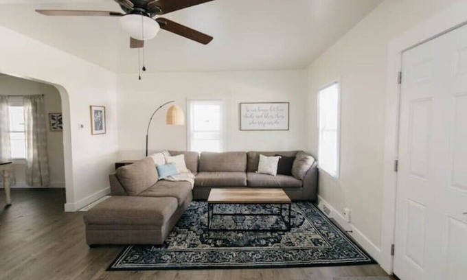 Dayton House | Beautiful Cape Cod House in Central Location