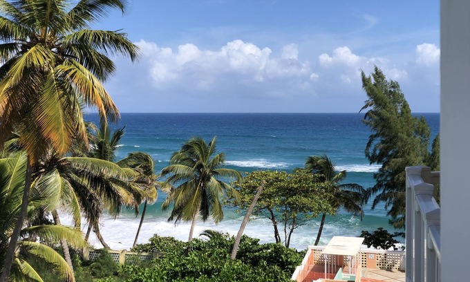 Bajura Condo | Beautiful condo located in a community on the BEACH!