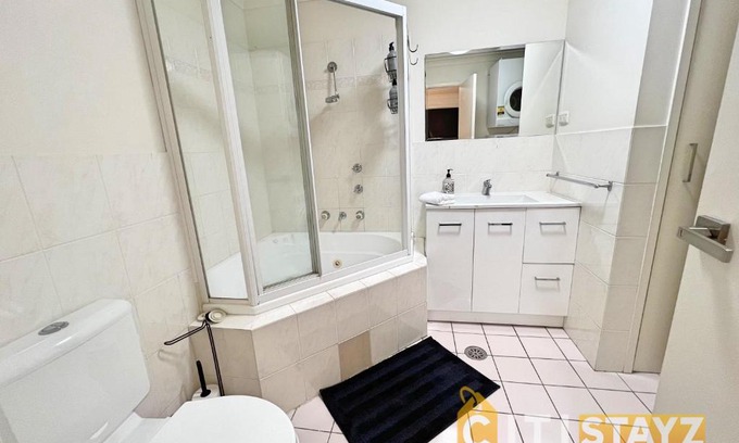 Phillip Apartment | Beautiful & enclosed, 1 bd 1 bth - close to CBR Hospital