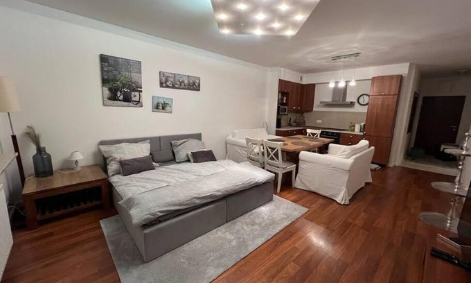 Gorce Apartment | Beautiful ground floor apartment in Warsaw