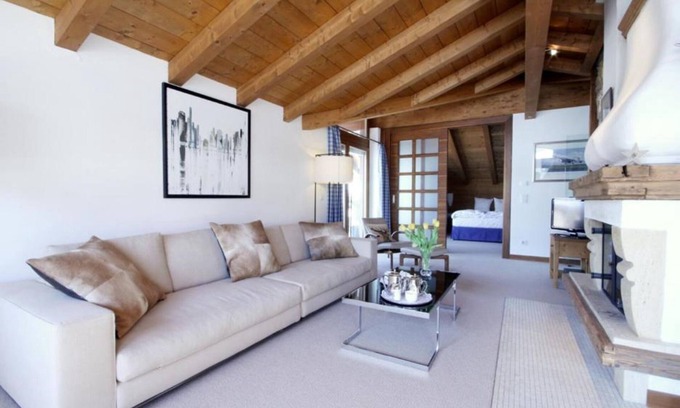 Maria Alm am Steinernen Meer Ski Chalet | Beautiful high quality Superior Chalet, 500m from ski lifts, half board catered