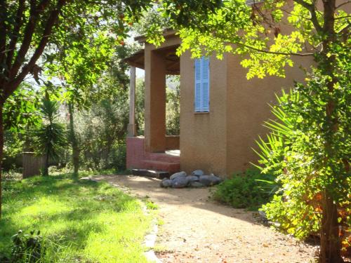Poggio-Mezzana House | Beautiful holiday home near the beach