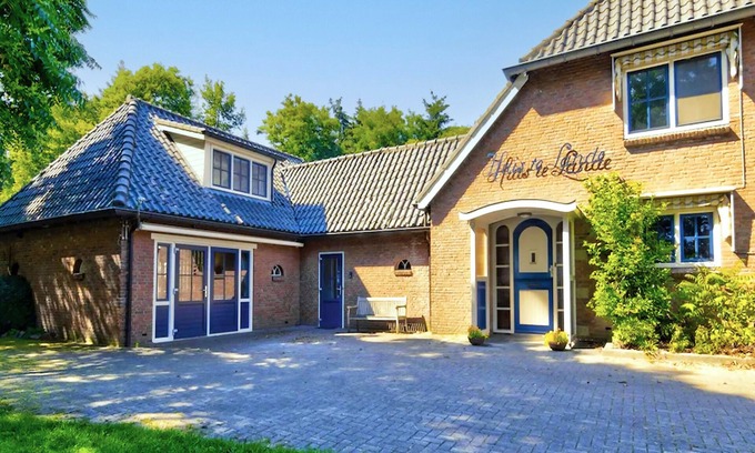 Wesepe House | Beautiful holiday home in Salland nature