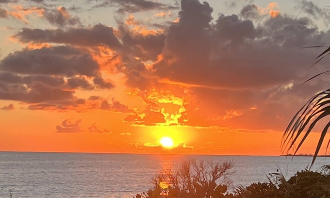 Pigeon Cay House | Beautiful home in Pigeon Cay 100 steps away from the Caribbean!
