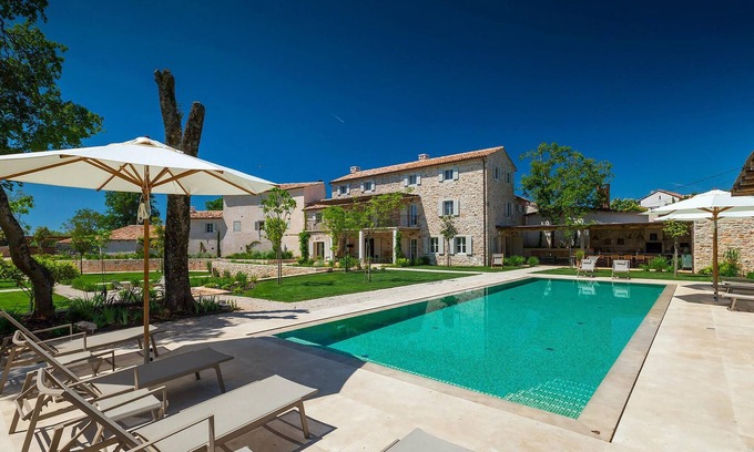 Visnjan House | Beautiful home in Porec
