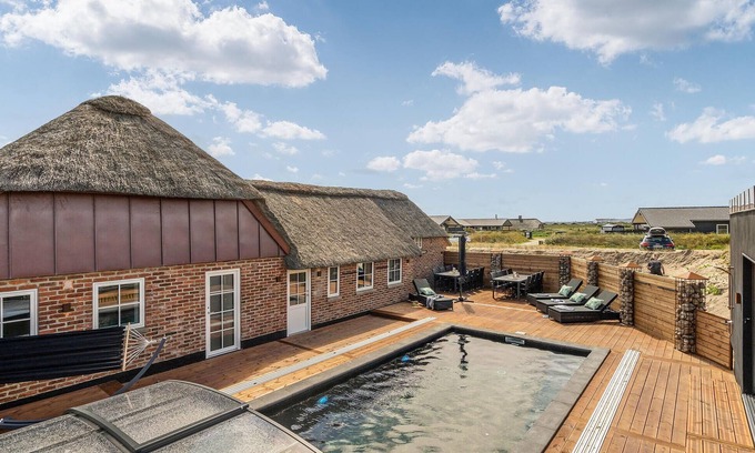 Houvig Strand House | Beautiful home in Ringkøbing with sauna