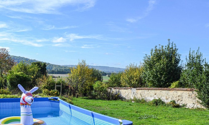 Saulchery House | Beautiful home in Saulchery with WiFi
