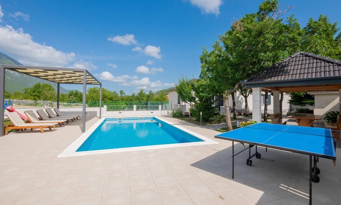 Rastovac House | Beautiful home in Zagvozd