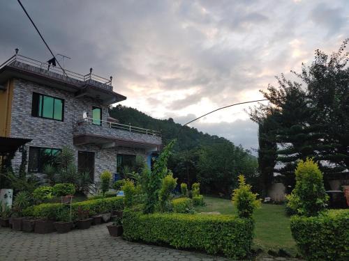 Kathmandu House | Beautiful house and garden