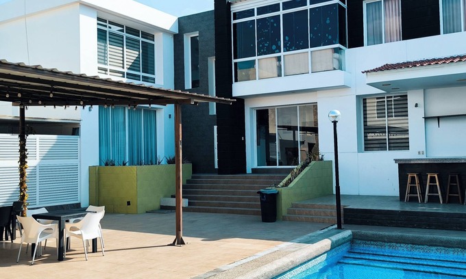 Manta House | Beautiful house in Montecristi golf club