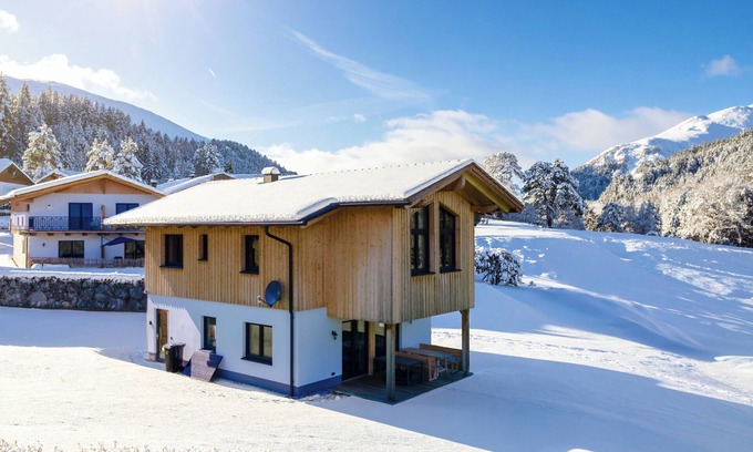 Hermagor-Pressegger See House | Beautiful house with lovely mountain views