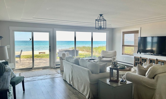 Oscoda House | Beautiful Luxury Beachfront Home on Lake Huron - Spectacular Views/Sugar Sand