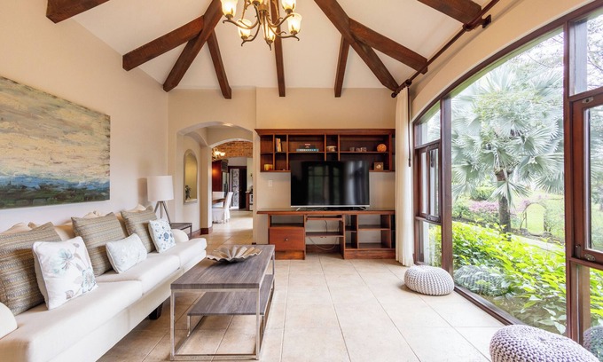 Pan de Azucar House | Beautiful mountain retreat, surrounded by nature!