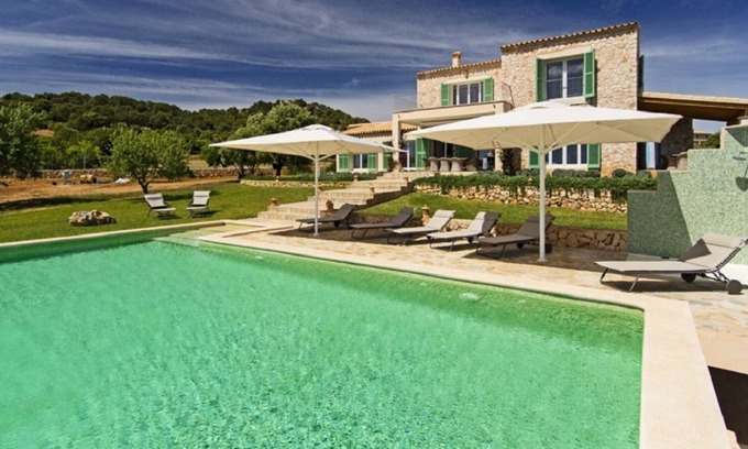S'alqueria Blanca House | Beautiful new finca with sea and Cabrera island for 10 people