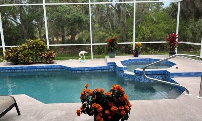 Palmer Ranch Apartment | Beautiful pool home in active community