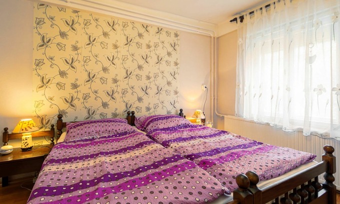 Fonyodliget House | Beautiful private villa for 4 people with WIFI, A/C, TV, terrace and parking