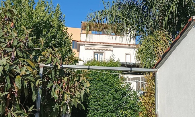Torregrotta House | Beautiful renovated modern house, heated pool, 5' sea, Quiet & comfortable