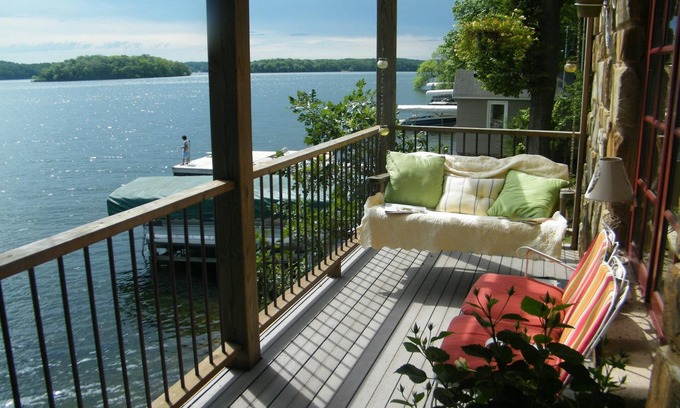 South Haven Cottage | Beautiful Stone Cottage Warm Cozy Get Away
