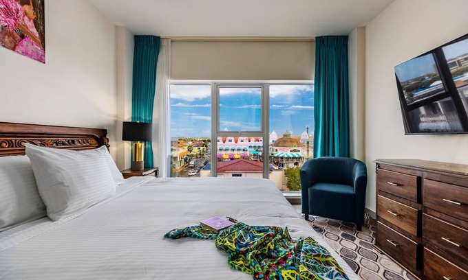 Oranjestad Condo | Beautiful Studio overlooking Oranjestad and the blue Ocean