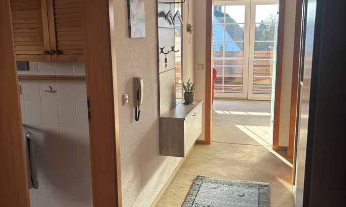 Osloß Apartment | Beautiful top floor apartment with balcony in Osloß